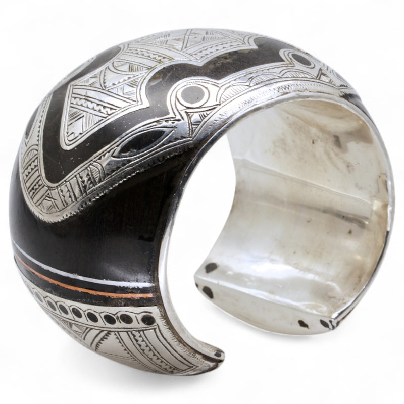 Mammoth Ebony Tuareg Cuff