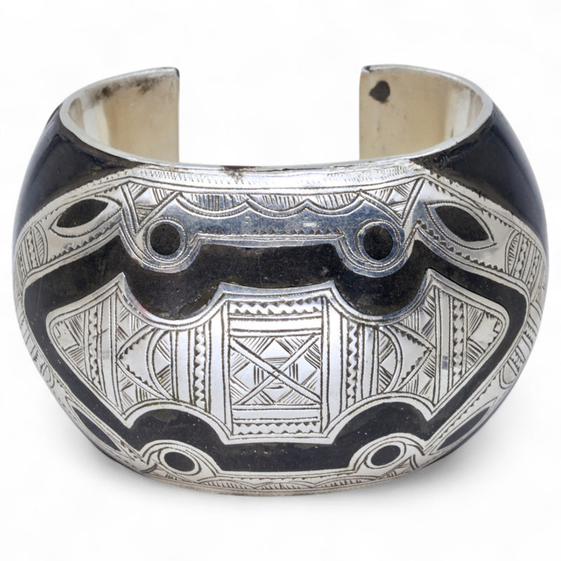 Mammoth Ebony Tuareg Cuff
