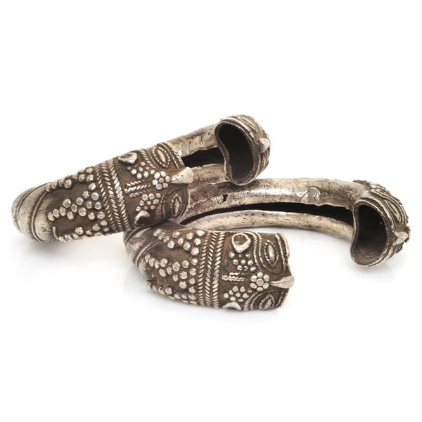 Makara Twist Cuff Sets